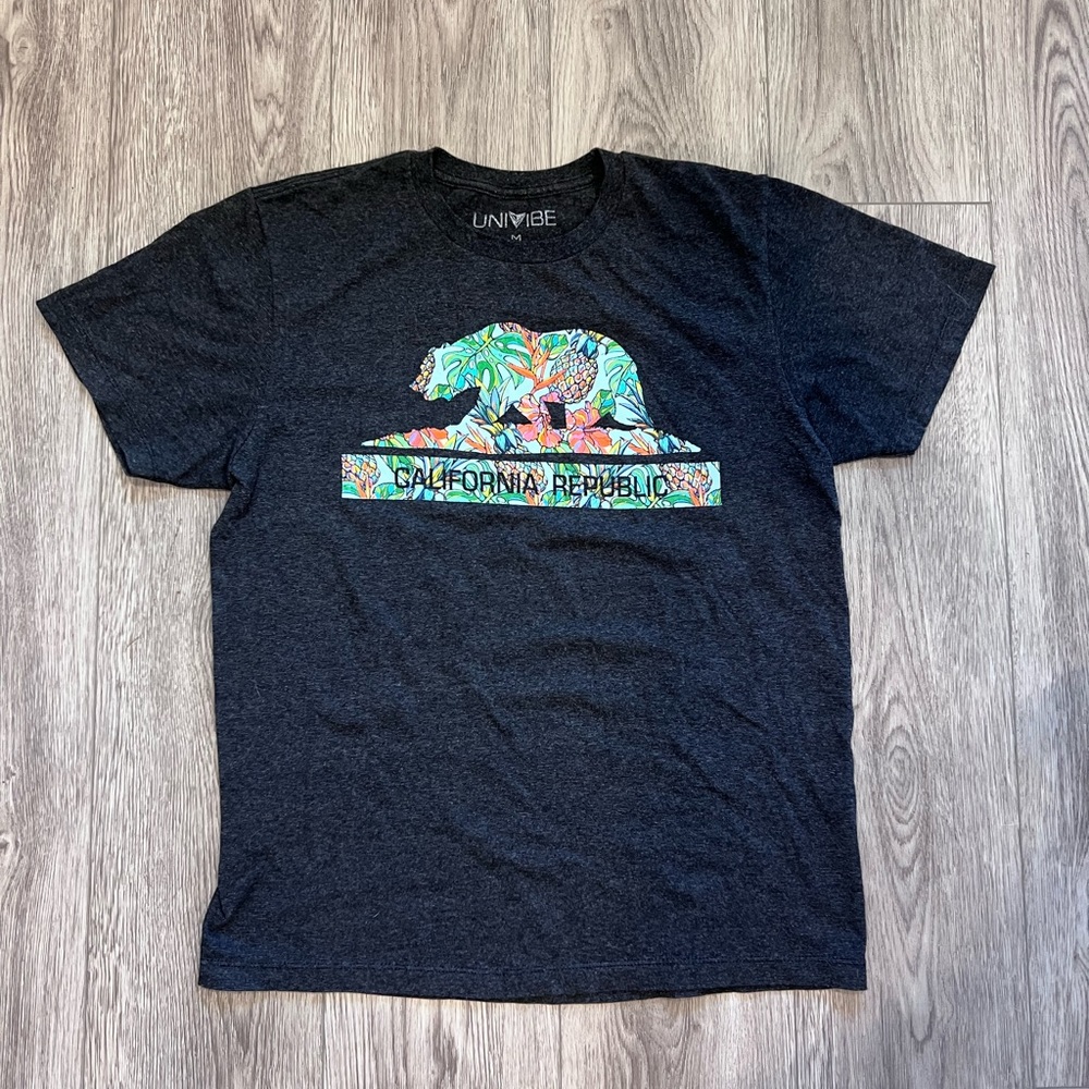 Univibe Medium California Republic Shirt